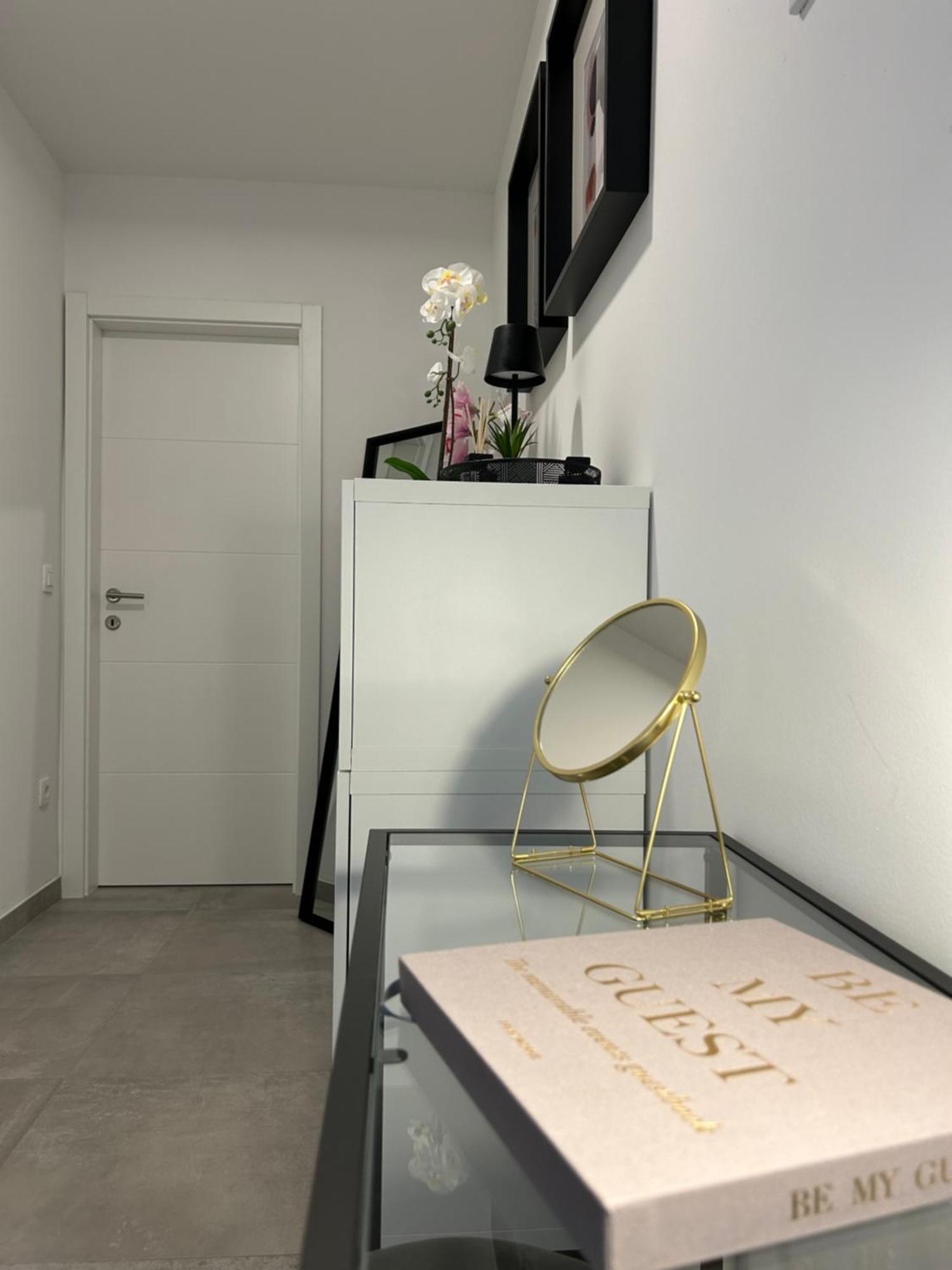 Apartment Oris, Private Parking, Garden 扎达尔 外观 照片