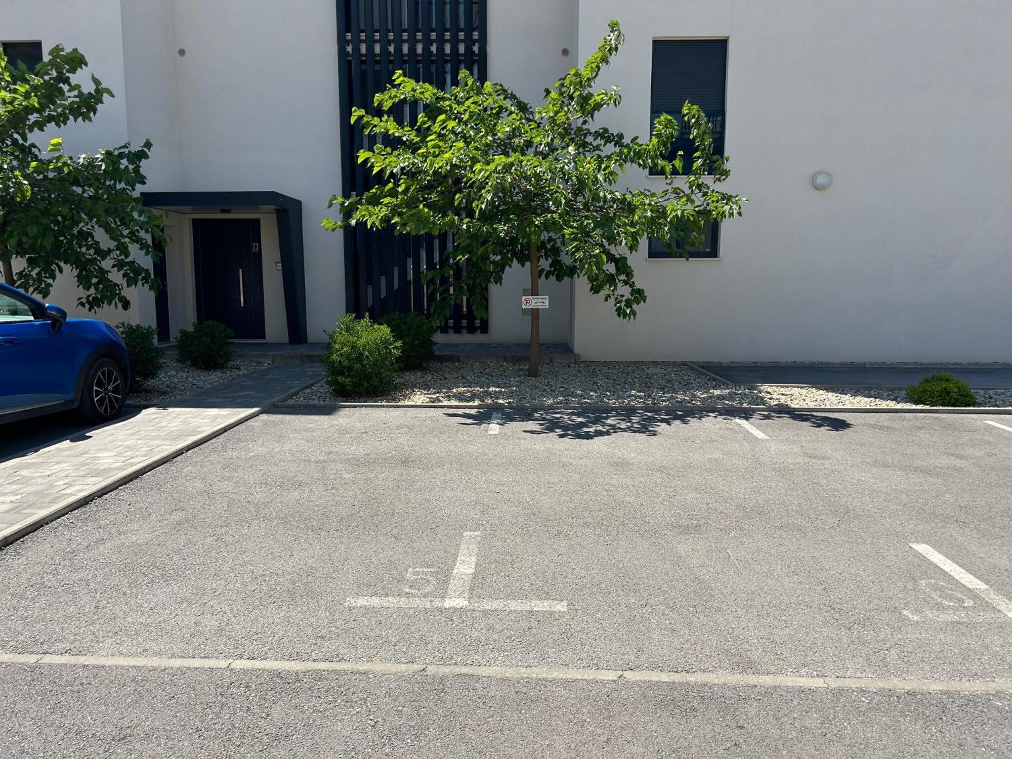 Apartment Oris, Private Parking, Garden 扎达尔 外观 照片